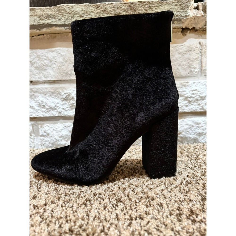 Jessica Simpson Aninada Booties Womens 7 Black Velvet Floral Embossed Block Heel